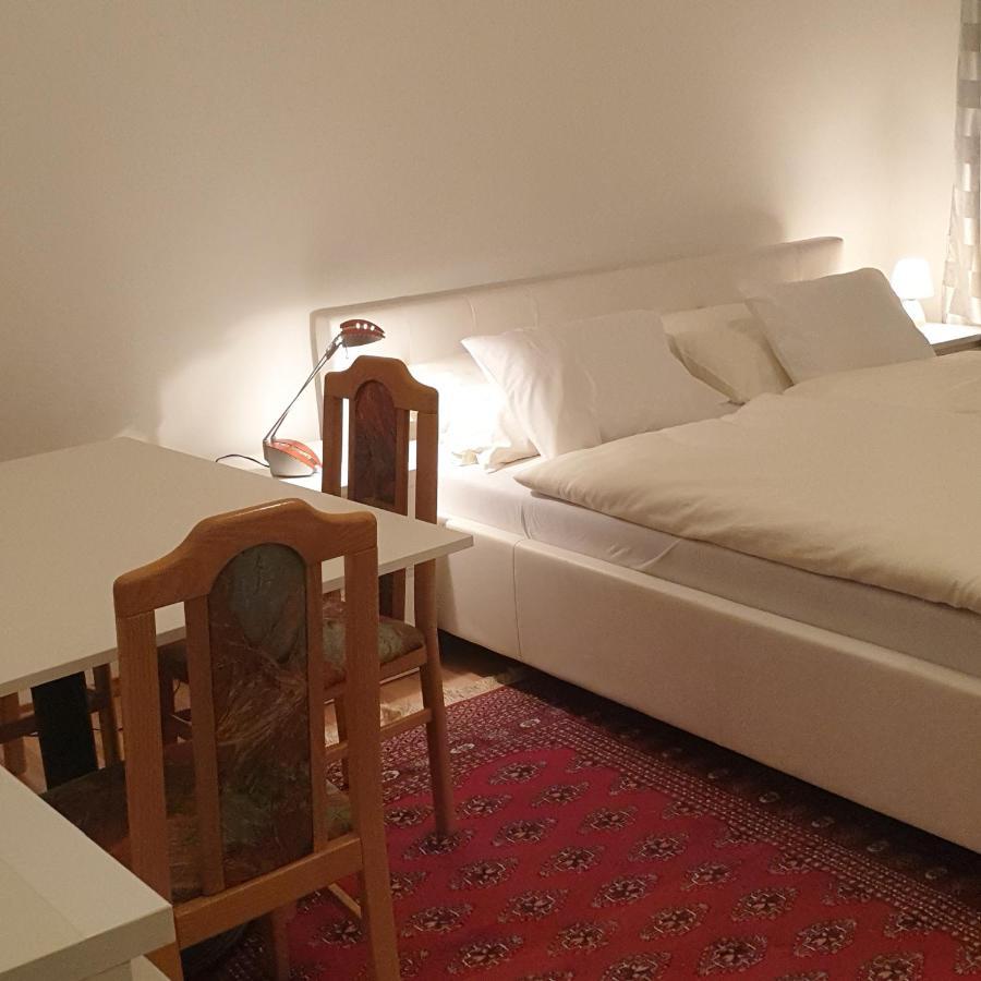 Weisses Appartement Відень Екстер'єр фото