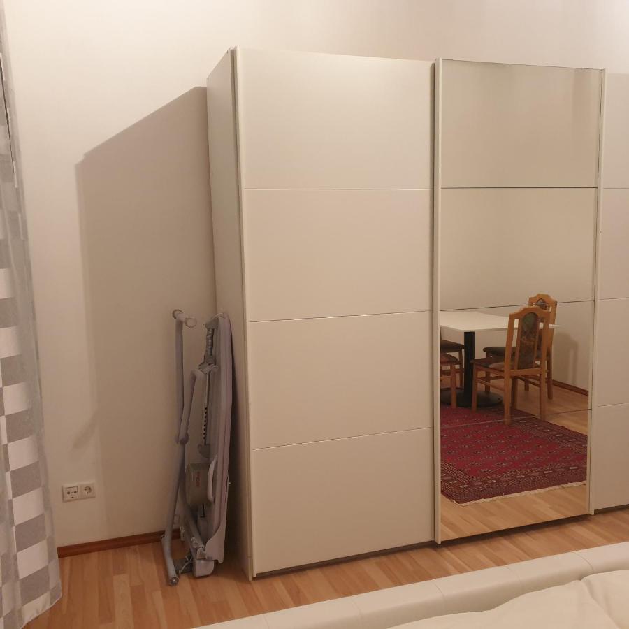 Weisses Appartement Відень Екстер'єр фото